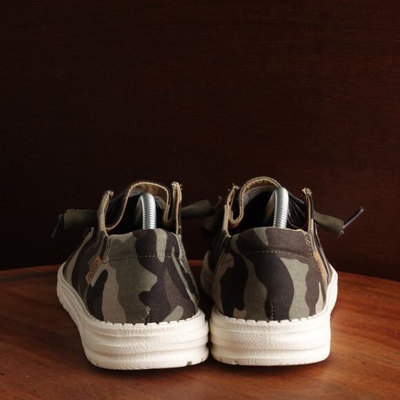 Hey Dude Loafers Womens SZ 8 Green Wendy Camoflage Slip On Lightweight Flat Shoe - Picture 7 of 13